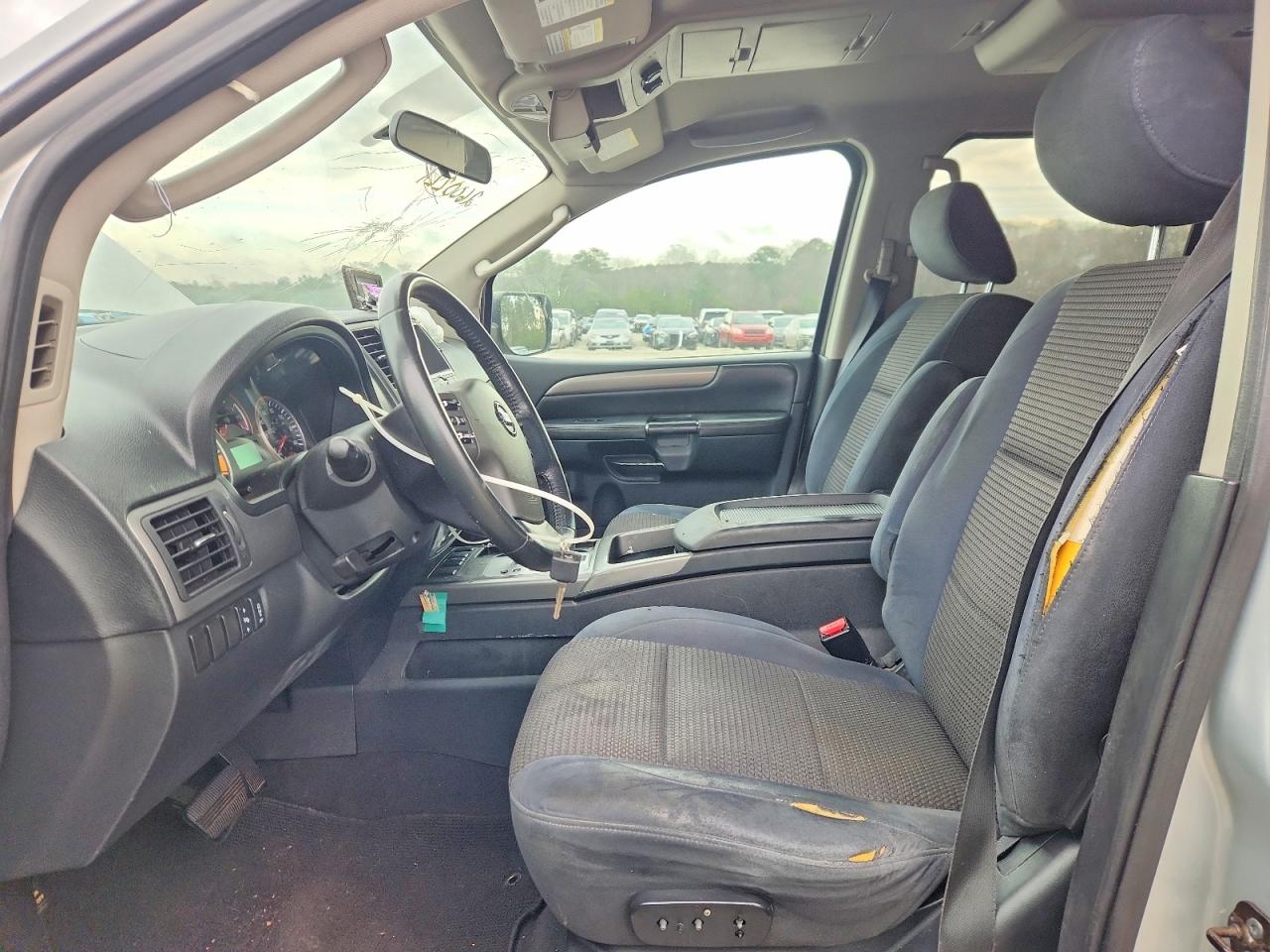 2011 NISSAN ARMADA SV photo 7