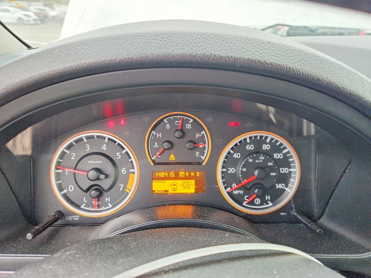 2011 NISSAN ARMADA SV photo 9