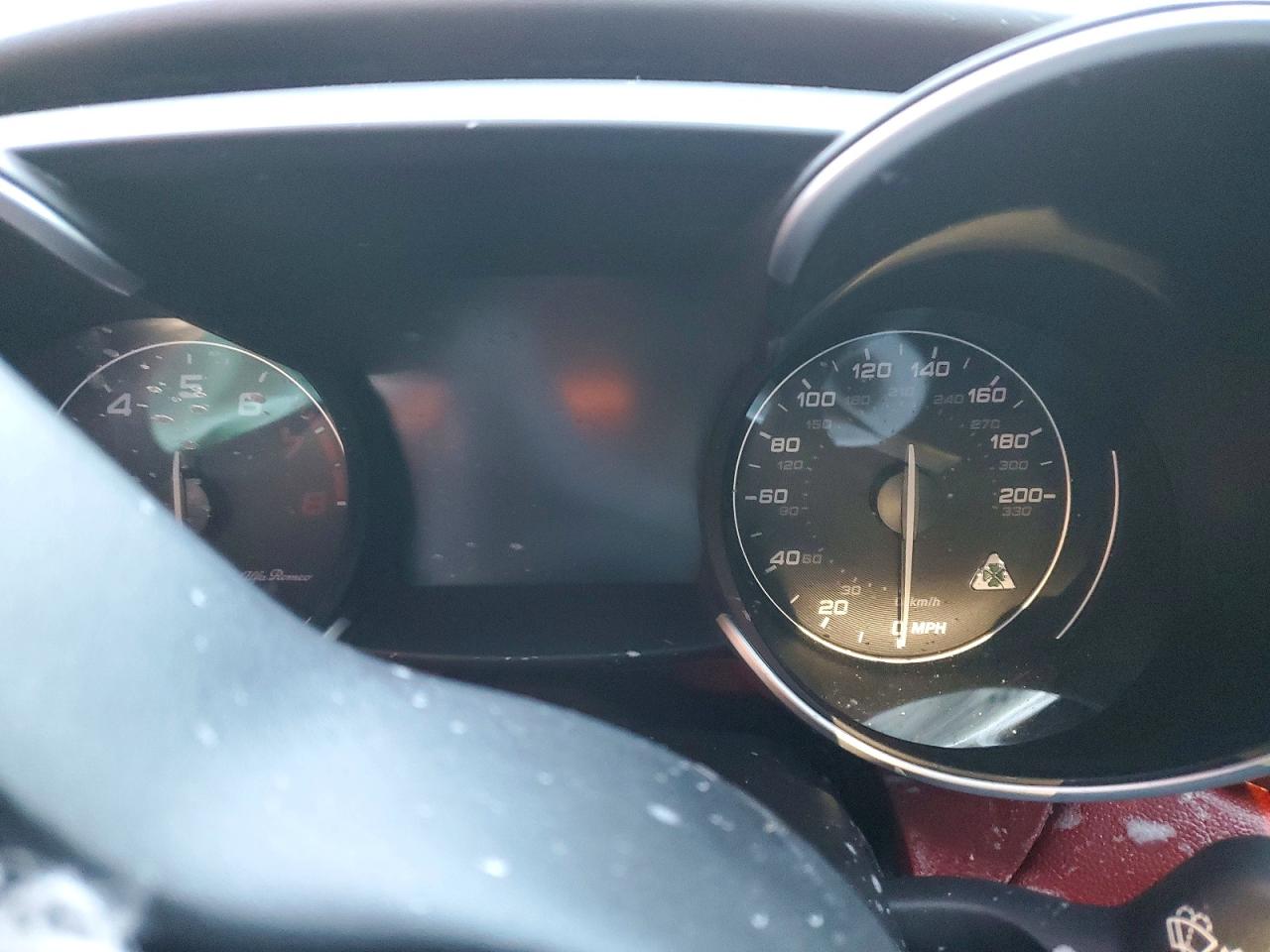 2019 ALFA ROMEO GIULIA QUADRIFOGLIO photo 9