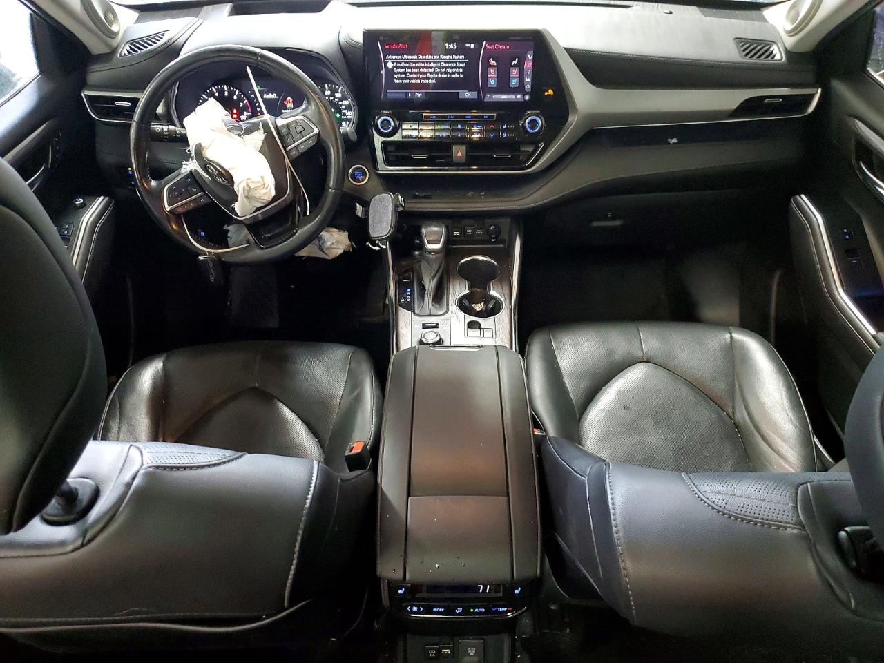 2020 TOYOTA HIGHLANDER PLATINUM photo 22