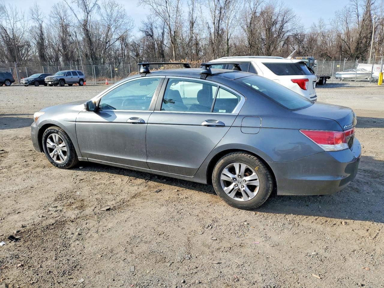 2012 HONDA ACCORD LXP photo 2