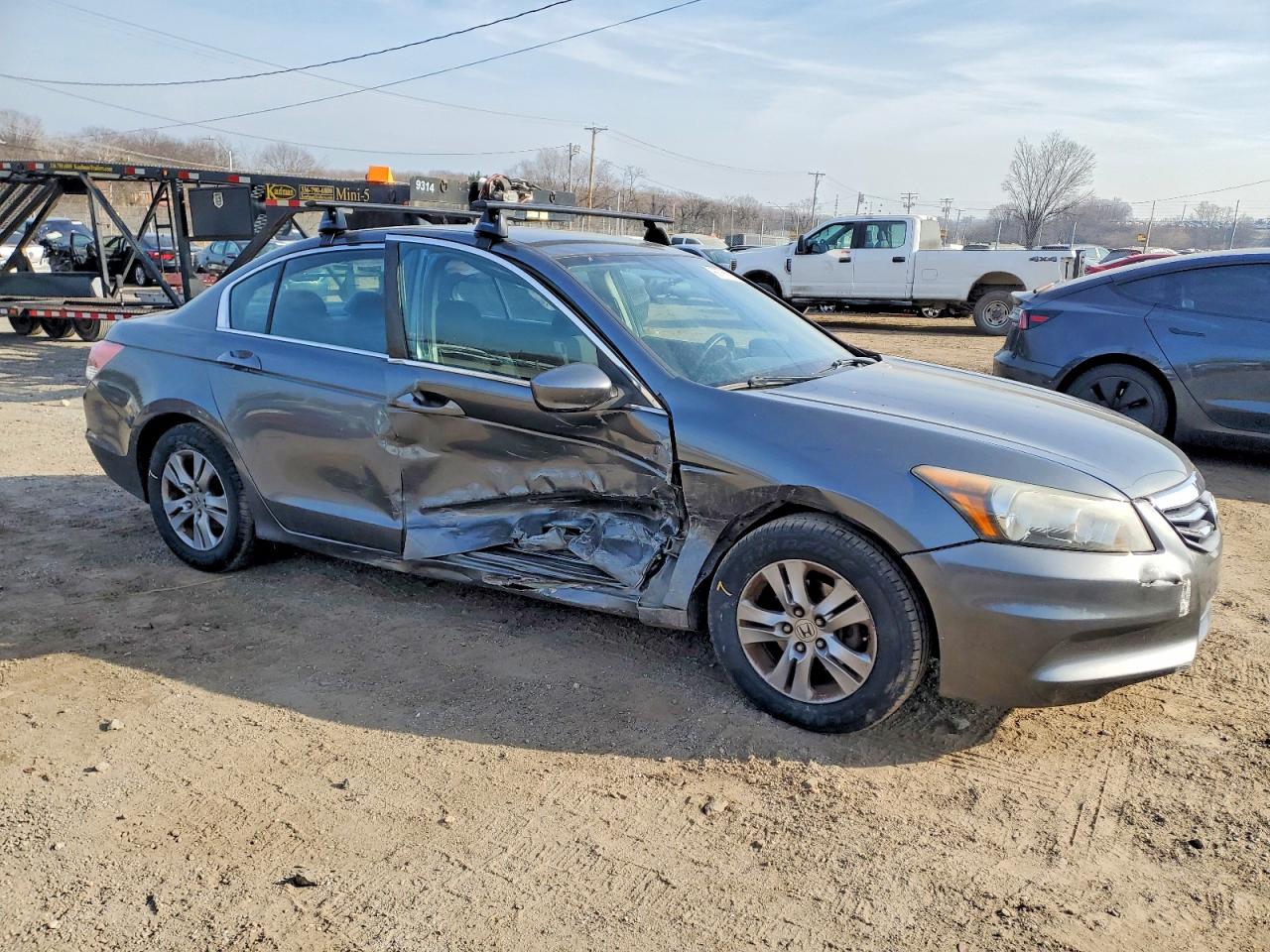 2012 HONDA ACCORD LXP photo 4