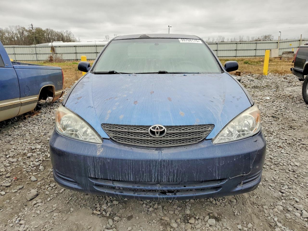 2004 TOYOTA CAMRY LE photo 5