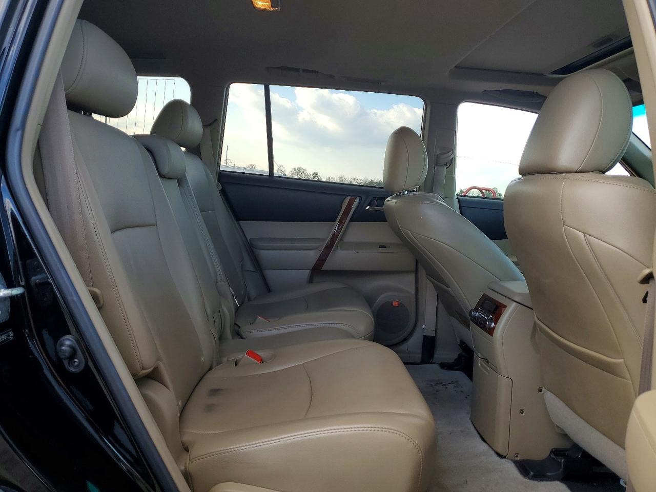 2013 TOYOTA HIGHLANDER LIMITED photo 11
