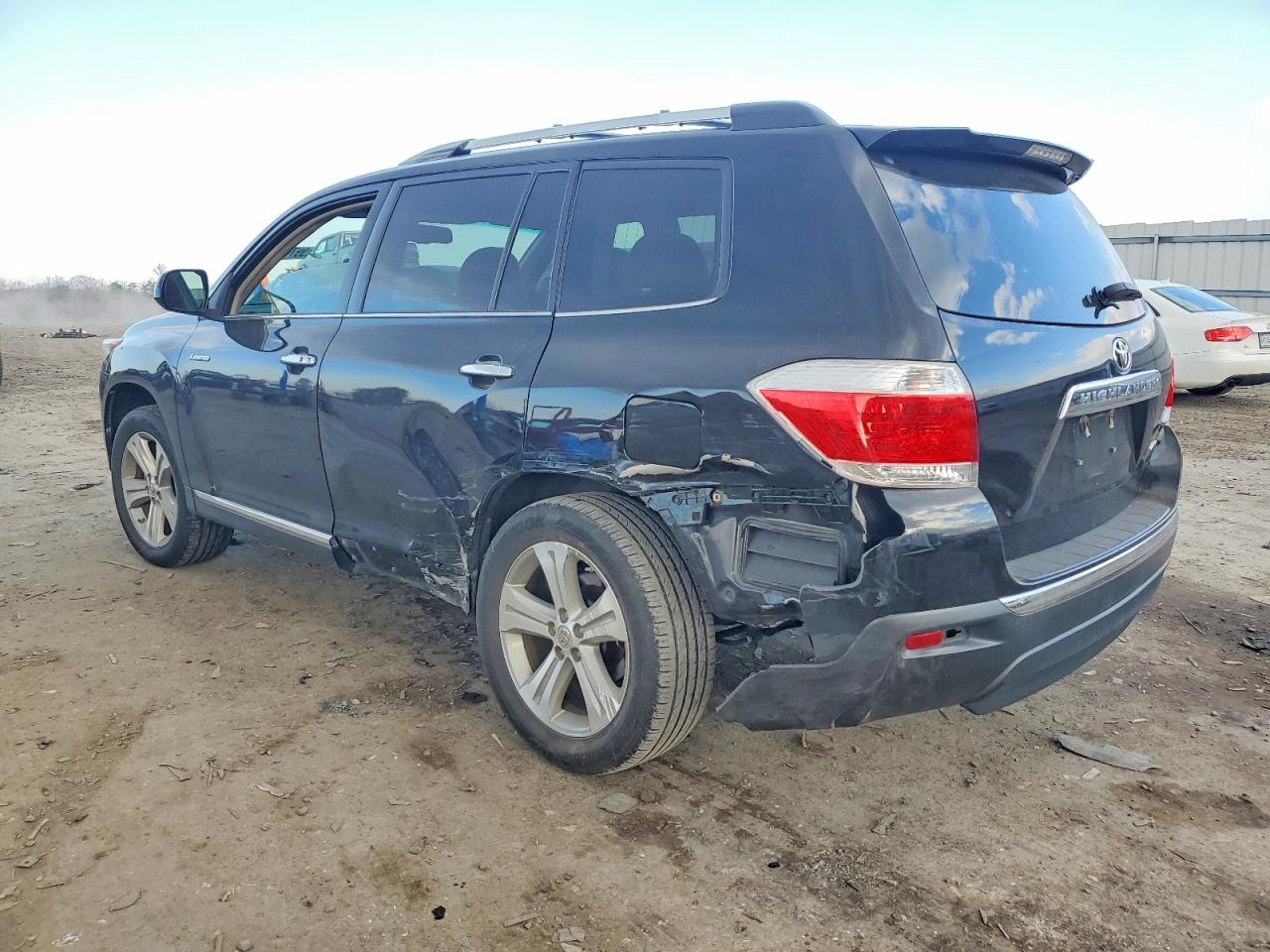 2013 TOYOTA HIGHLANDER LIMITED photo 2