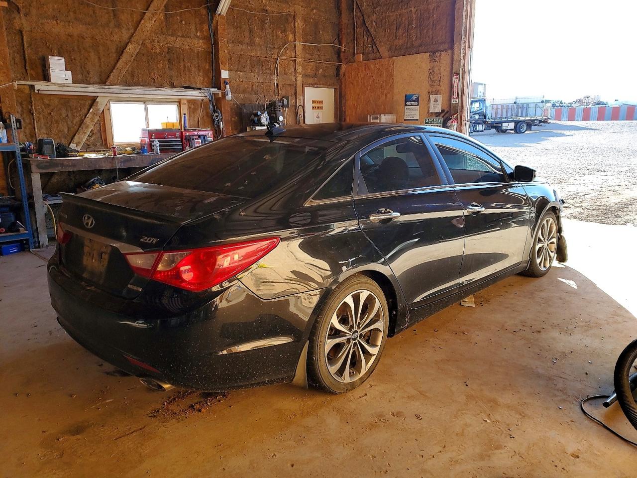 2013 HYUNDAI SONATA photo 3