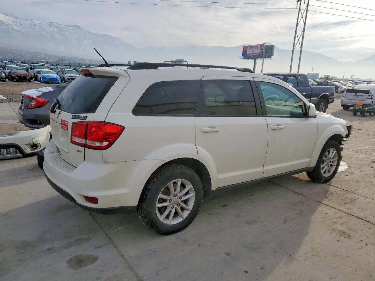 2014 DODGE JOURNEY SXT photo 3