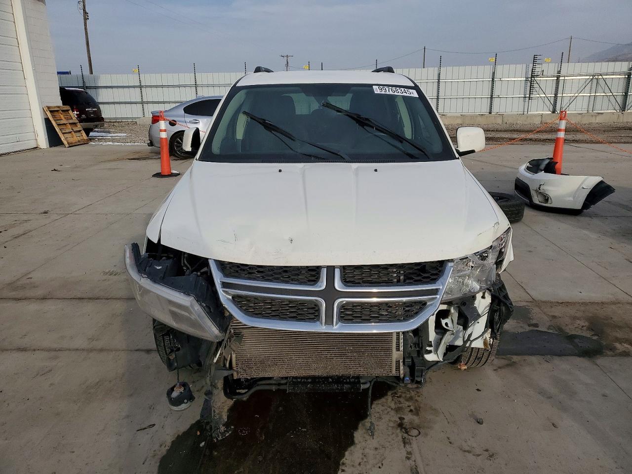 2014 DODGE JOURNEY SXT photo 5