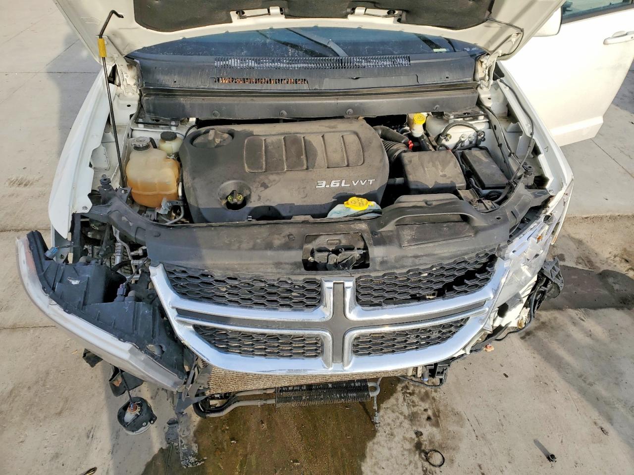 2014 DODGE JOURNEY SXT photo 11