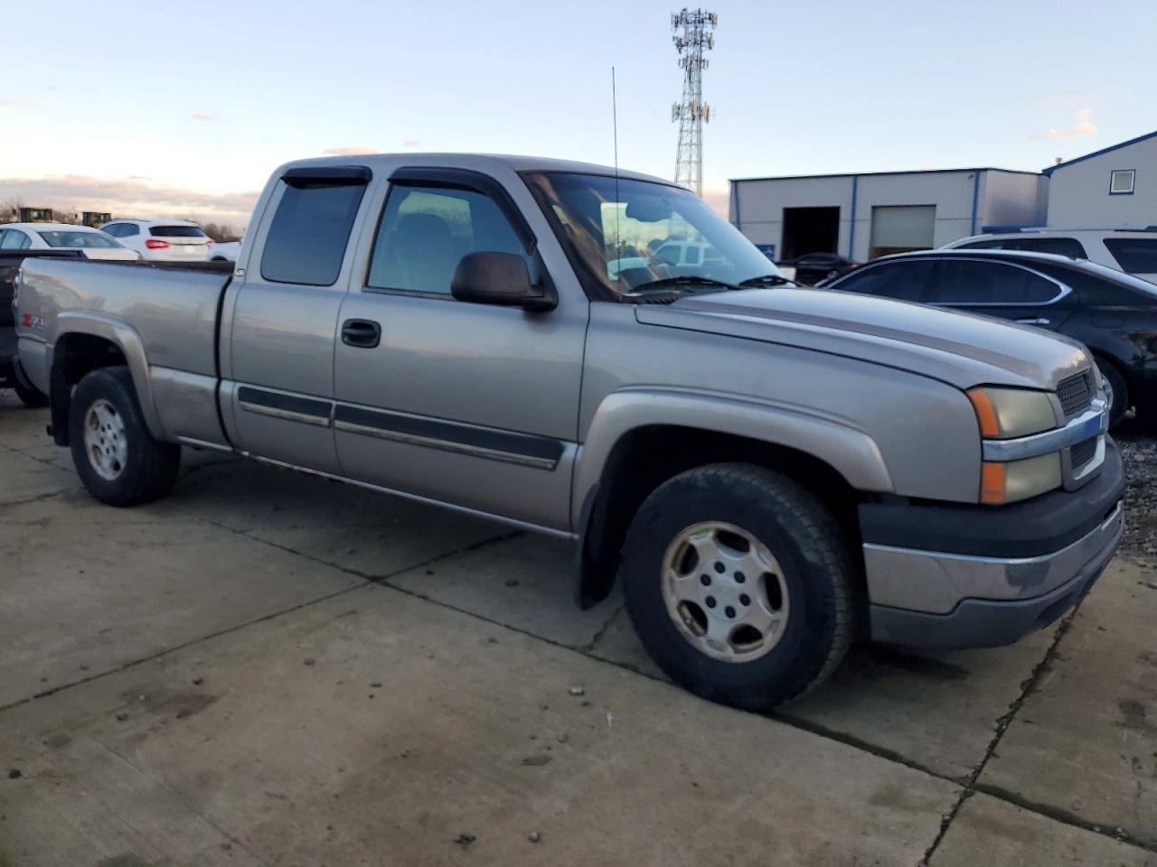 2003 CHEVROLET SILVERADO K1500 photo 4