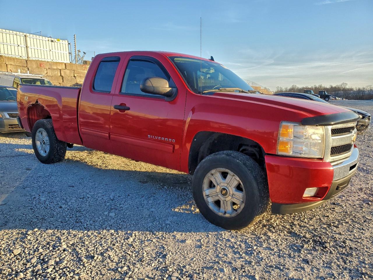 2010 CHEVROLET SILVERADO K1500 LT photo 7