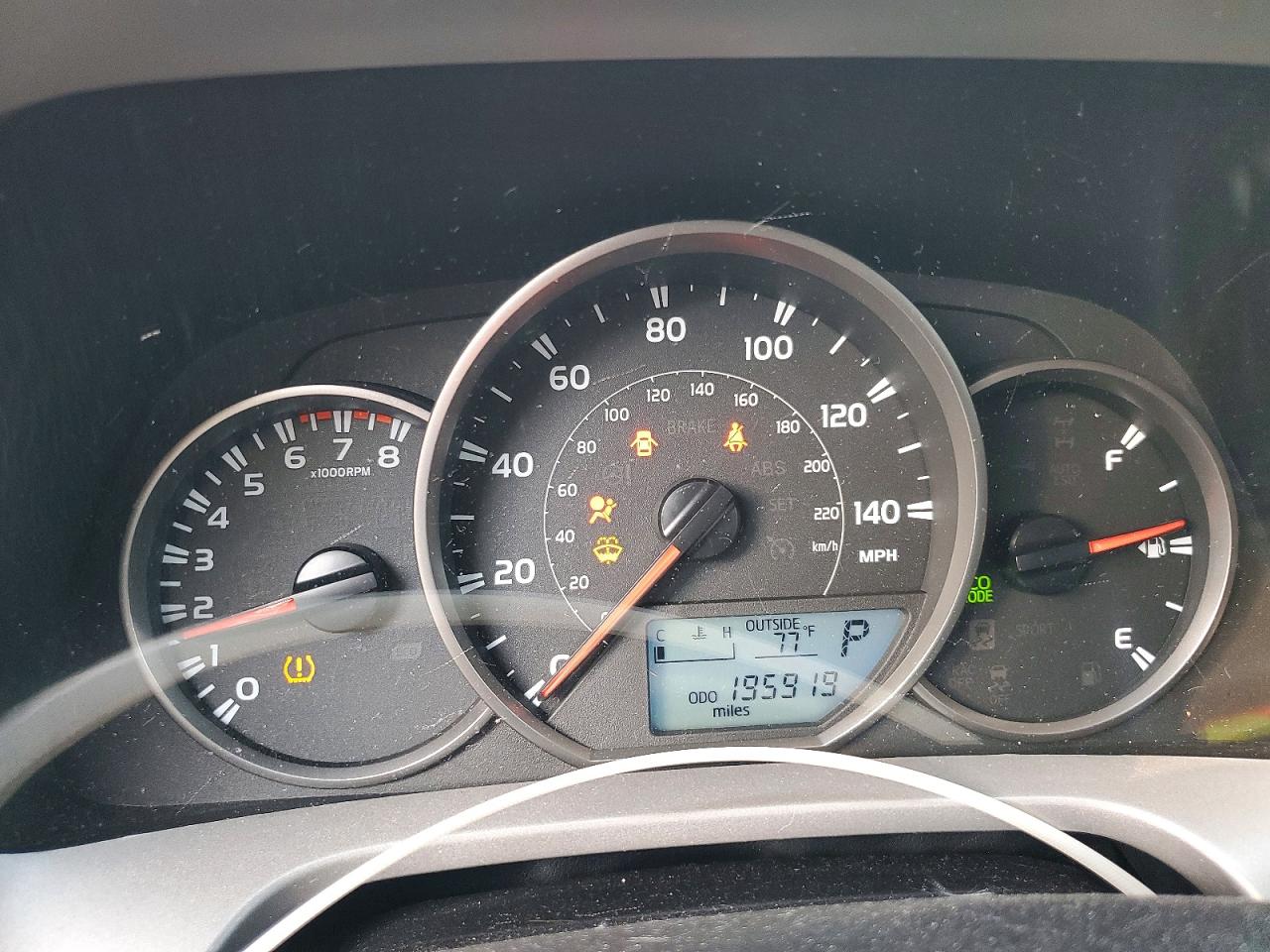 2016 TOYOTA RAV4 LE photo 9