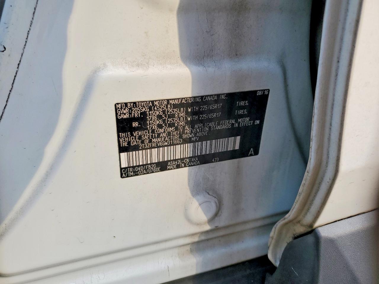 2016 TOYOTA RAV4 LE photo 13