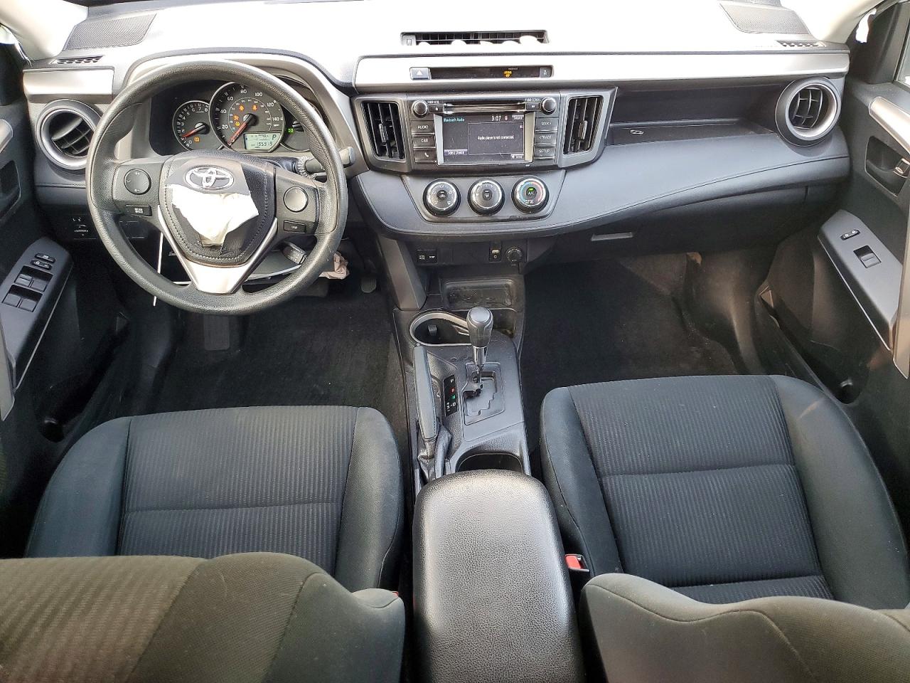 2016 TOYOTA RAV4 LE photo 8