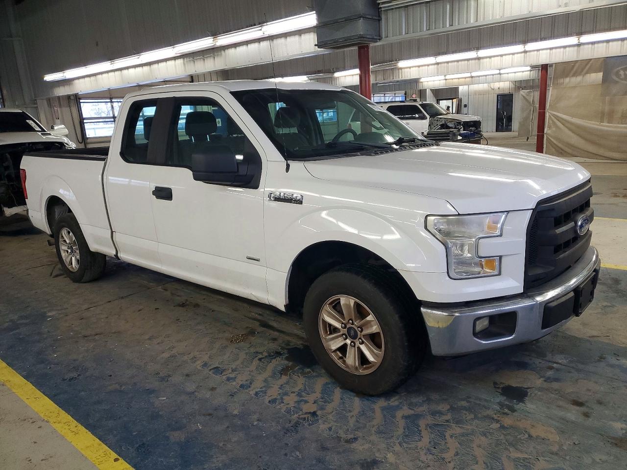 2015 FORD F150 SUPER CAB photo 4