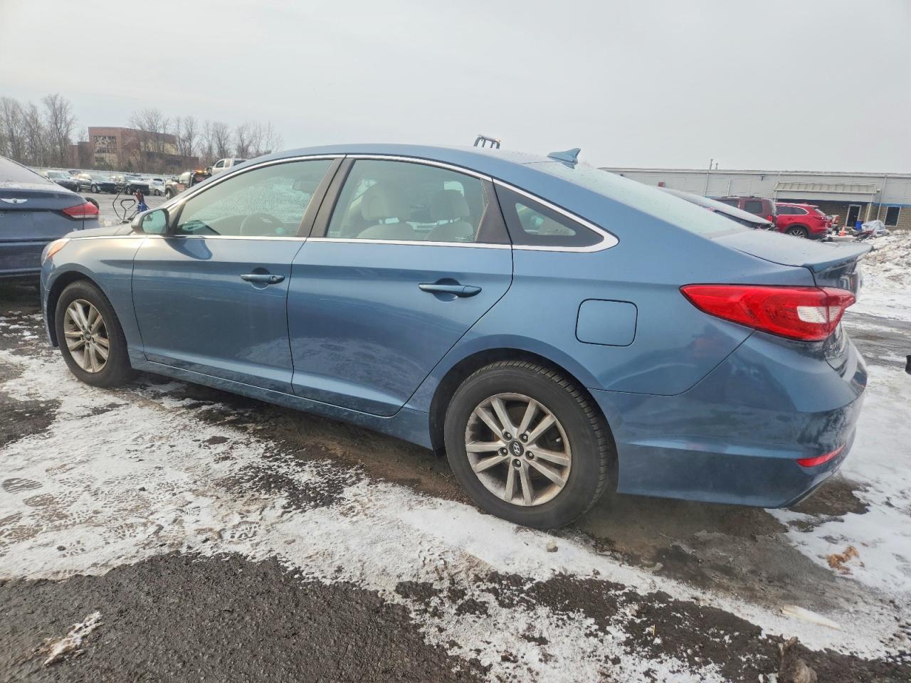 2016 HYUNDAI SONATA SE photo 2