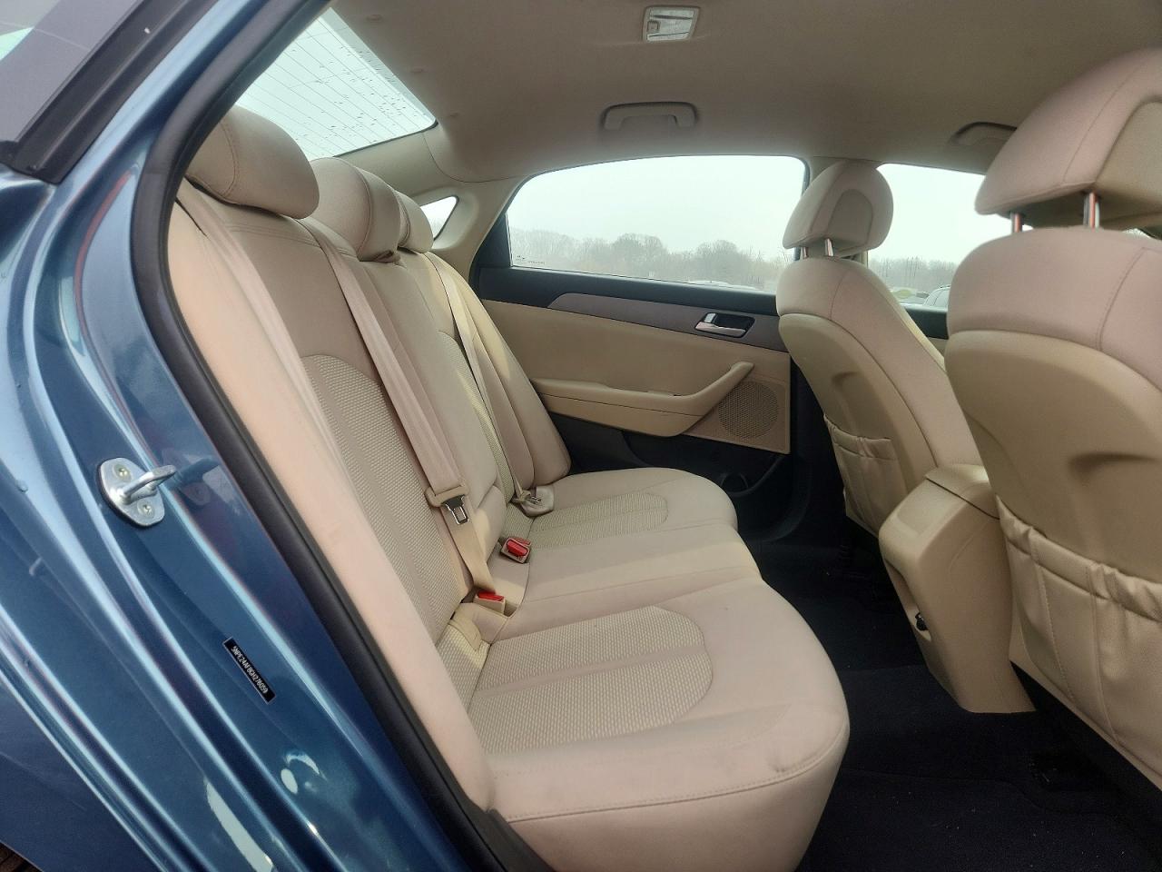 2016 HYUNDAI SONATA SE photo 10