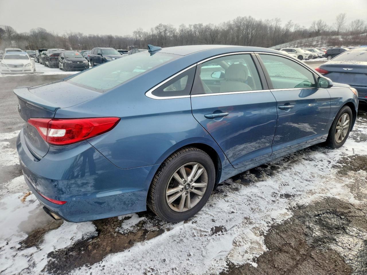2016 HYUNDAI SONATA SE photo 3