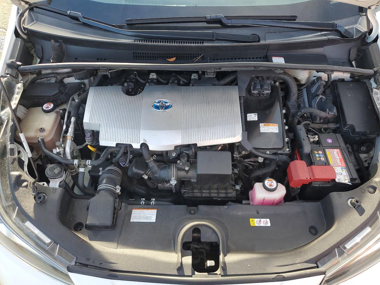 2019 TOYOTA PRIUS photo 11