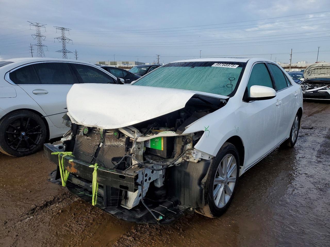 2014 TOYOTA CAMRY