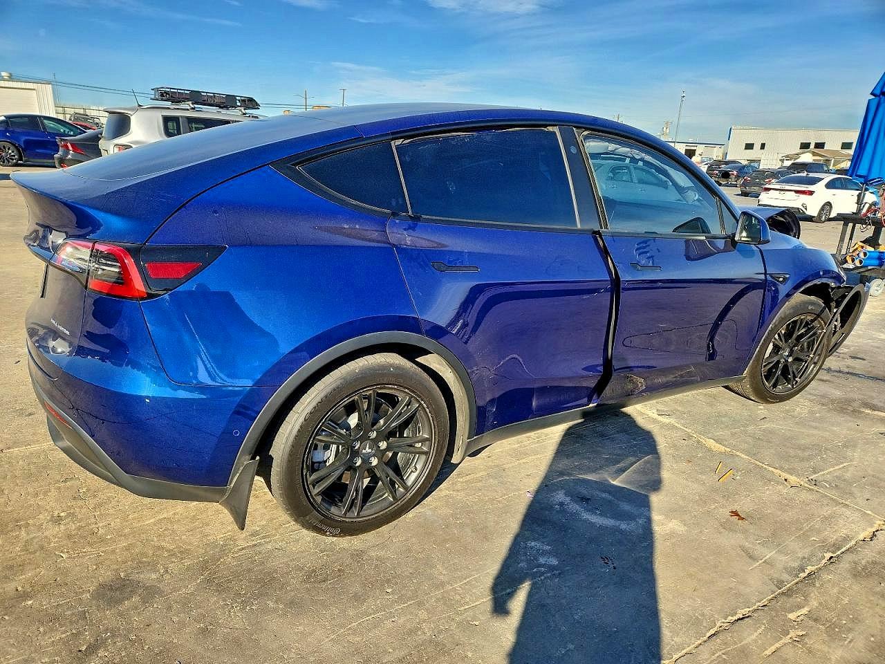 2021 TESLA MODEL Y photo 3