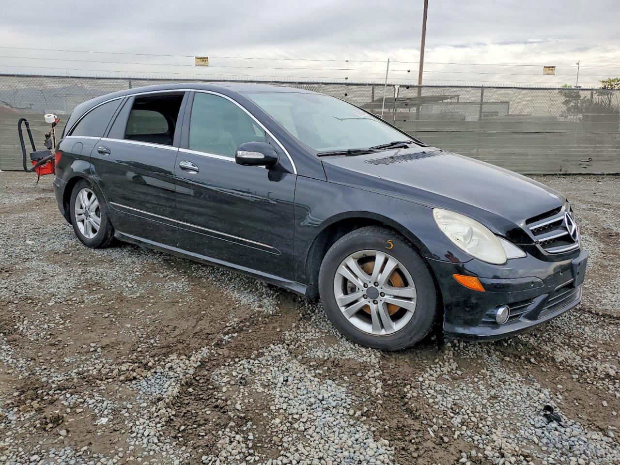 2009 MERCEDES-BENZ R 350 4MATIC photo 4