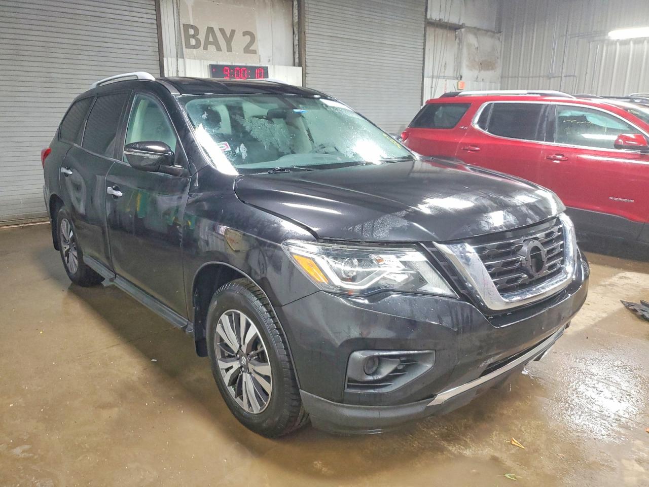 2017 NISSAN PATHFINDER S photo 4