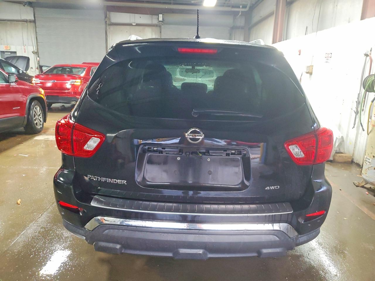 2017 NISSAN PATHFINDER S photo 6
