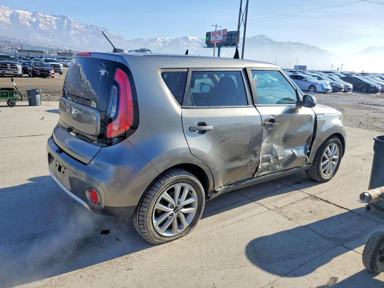 2018 KIA SOUL + photo 3