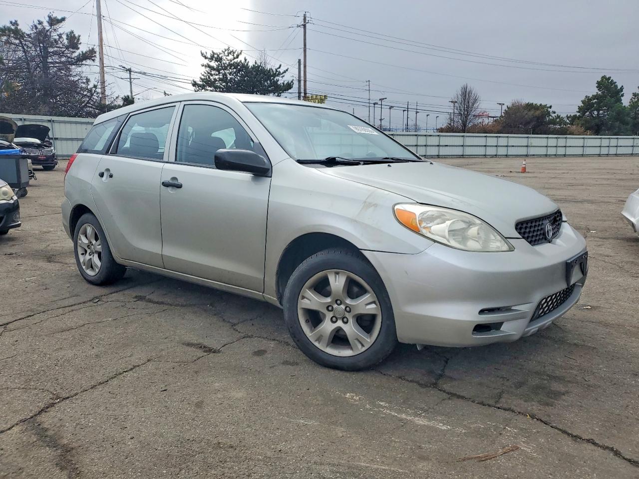 2003 TOYOTA COROLLA MATRIX XR photo 4