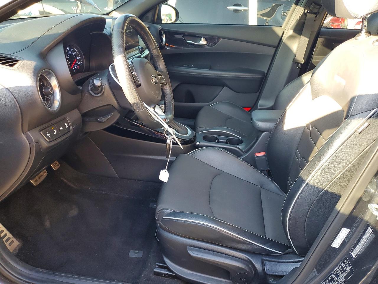2020 KIA FORTE GT LINE photo 19