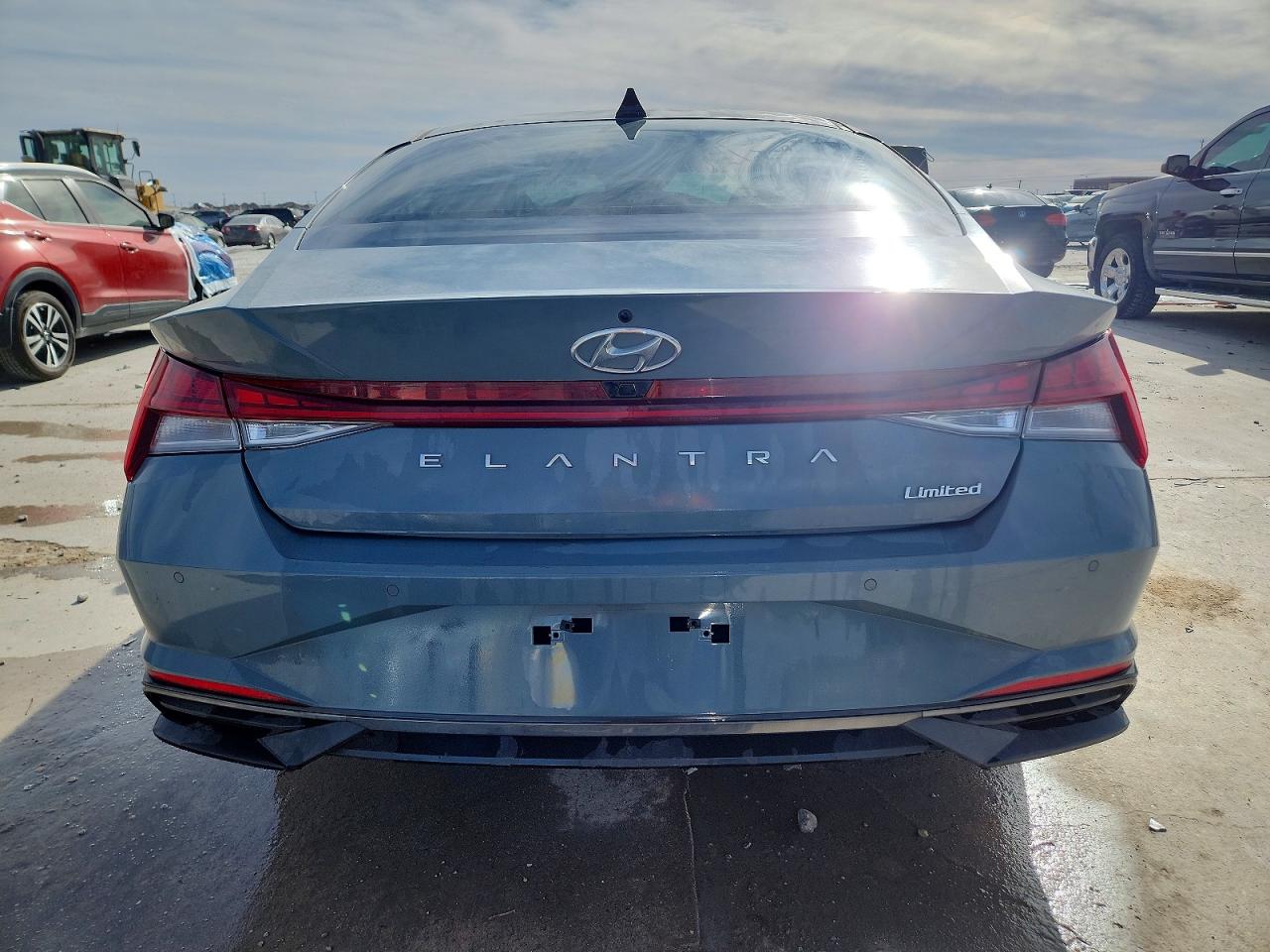 2023 HYUNDAI ELANTRA LIMITED photo 6