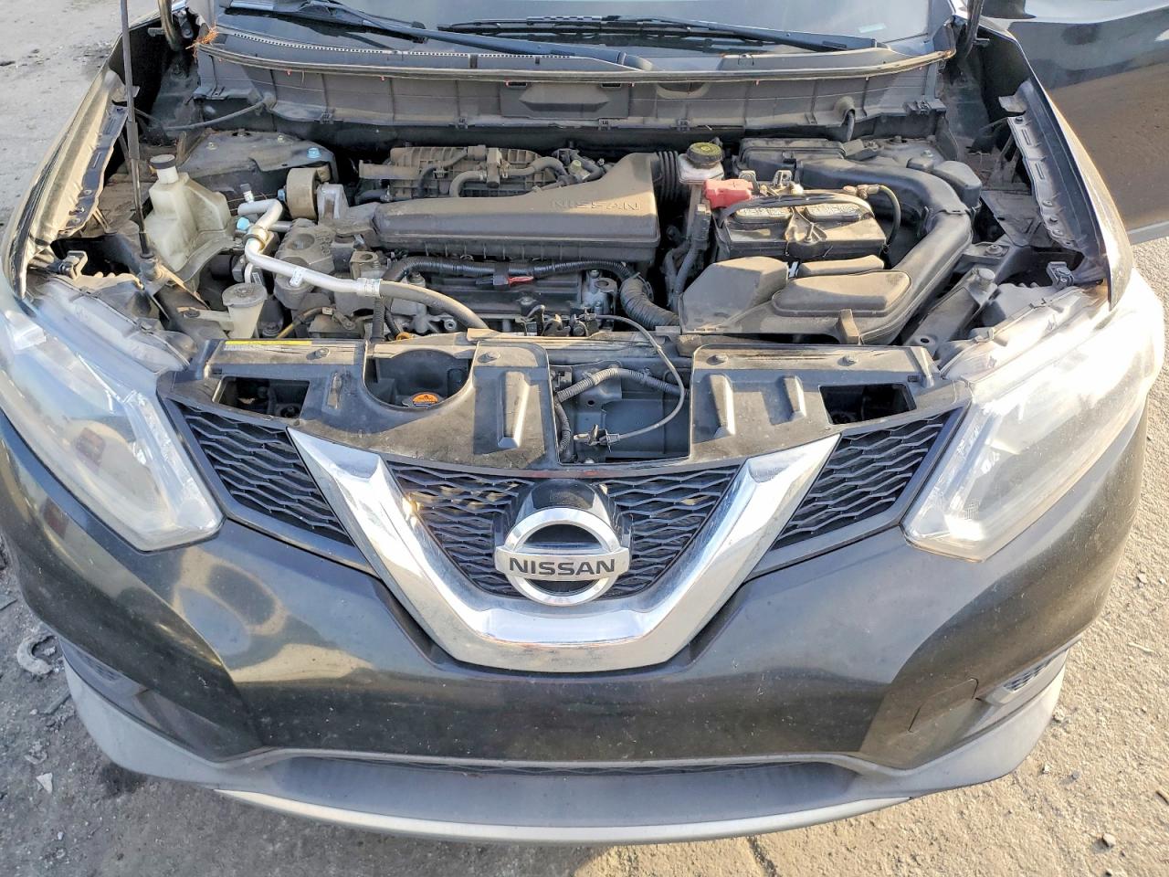 2016 NISSAN ROGUE S photo 12