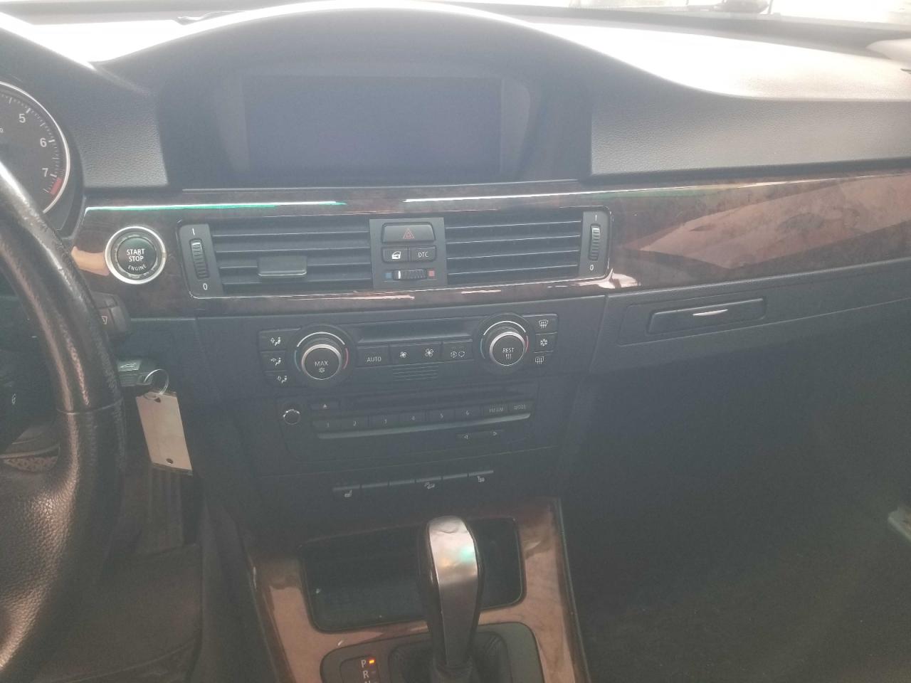 2009 BMW 328 XI SULEV photo 9
