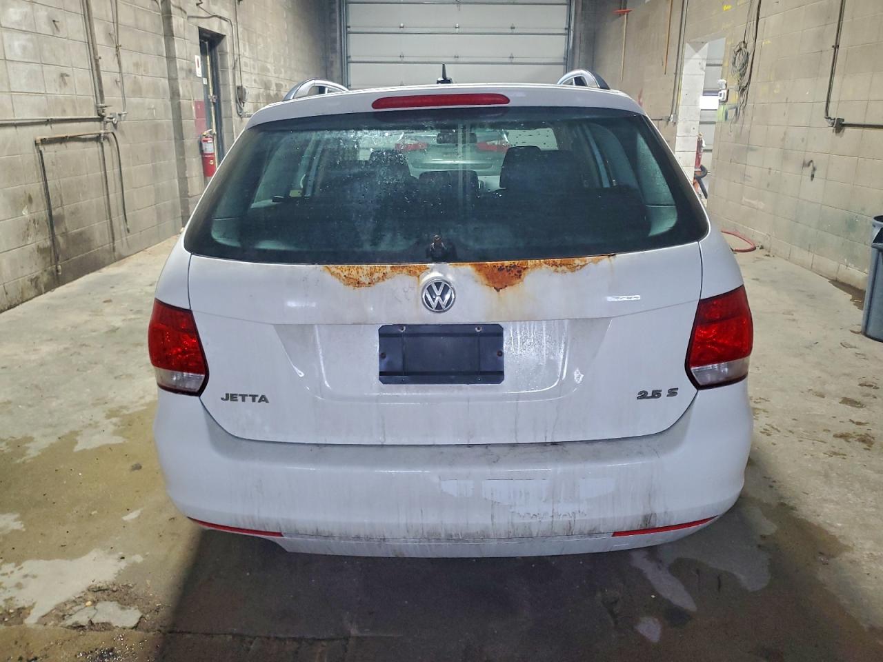 2011 VOLKSWAGEN JETTA S photo 6