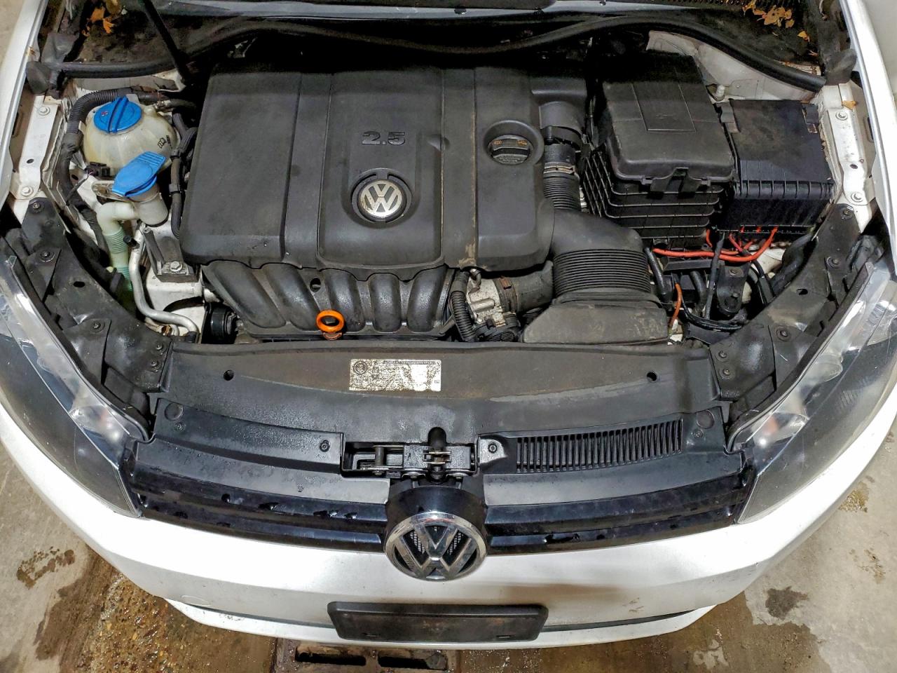 2011 VOLKSWAGEN JETTA S photo 11