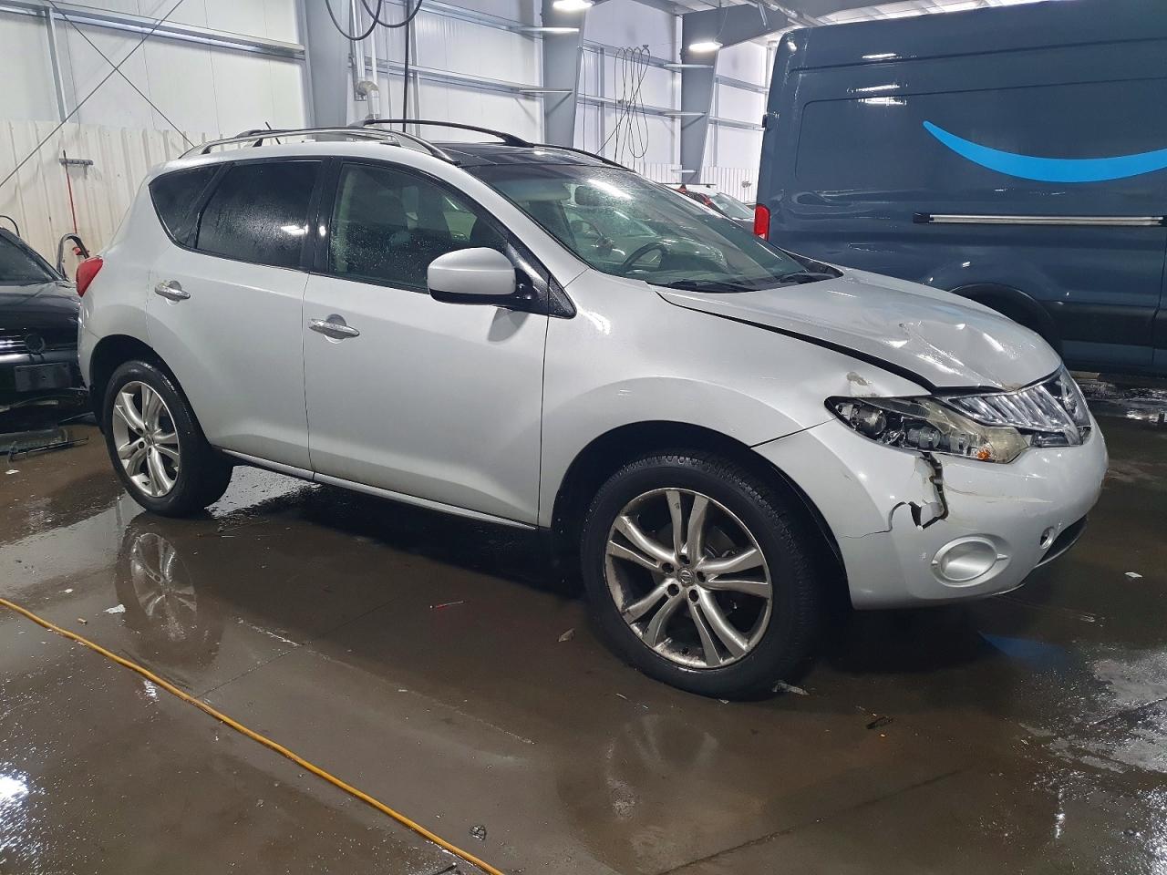 2009 NISSAN MURANO S photo 4