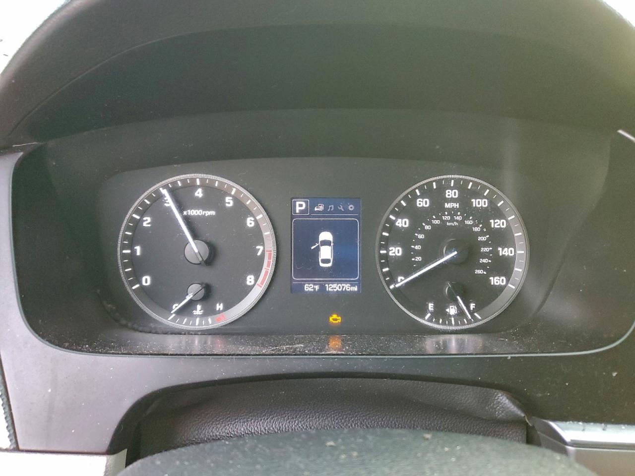 2016 HYUNDAI SONATA SE photo 9