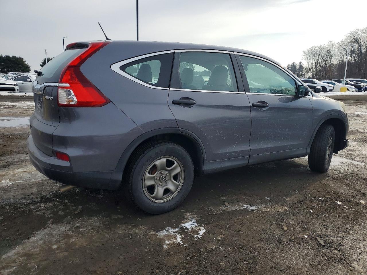 2015 HONDA CR-V LX photo 3