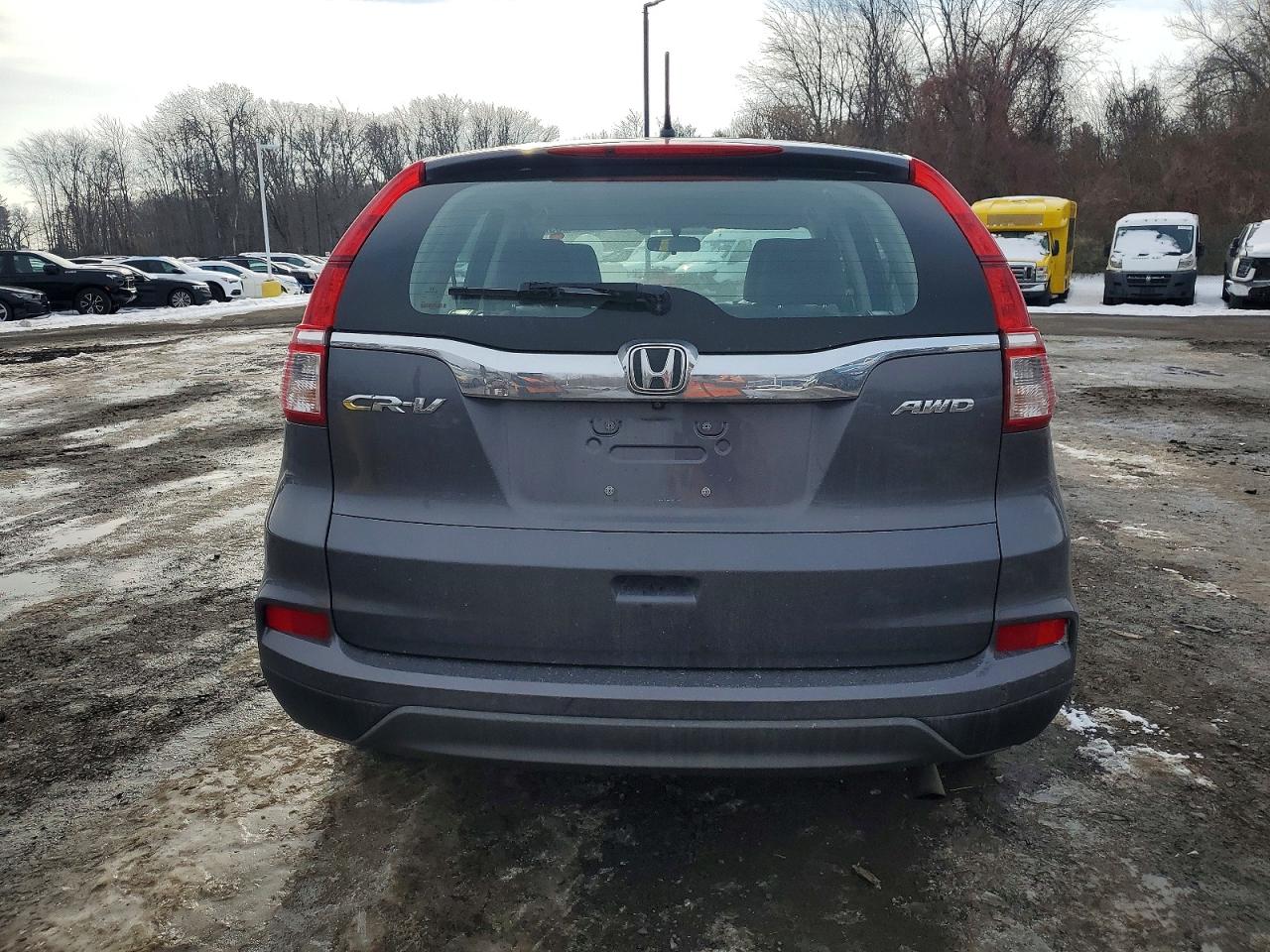 2015 HONDA CR-V LX photo 6