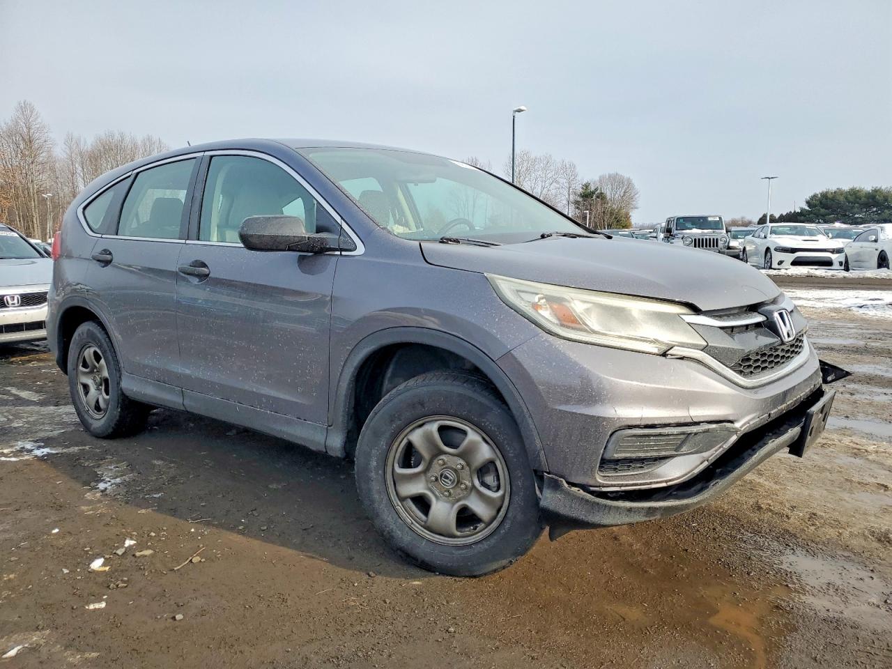 2015 HONDA CR-V LX photo 4