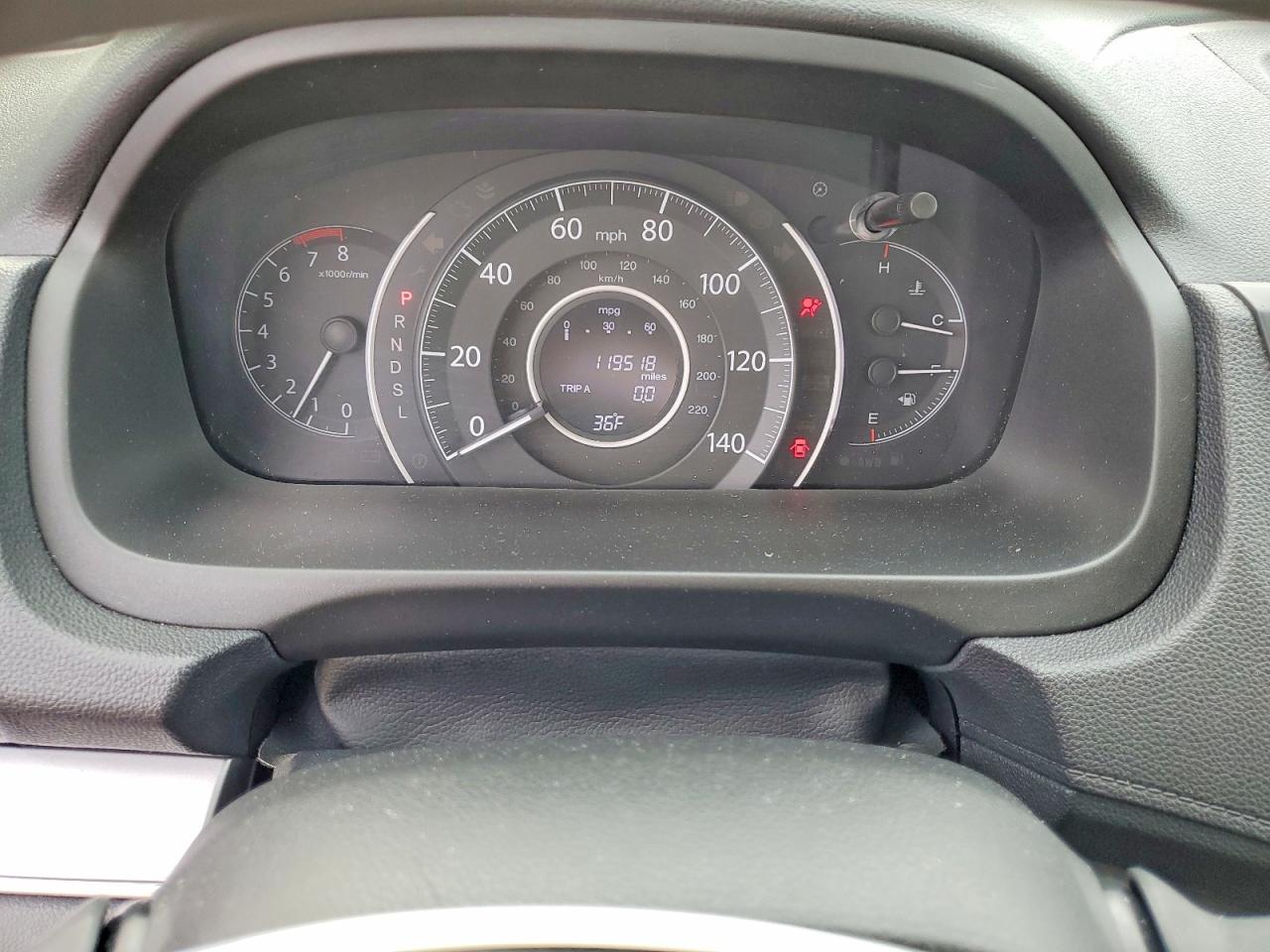 2015 HONDA CR-V LX photo 9