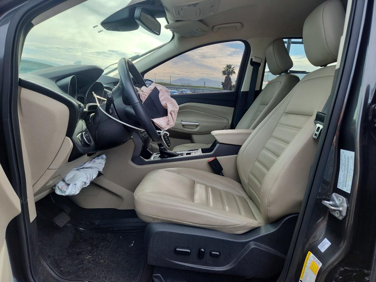 2019 FORD ESCAPE SEL photo 7