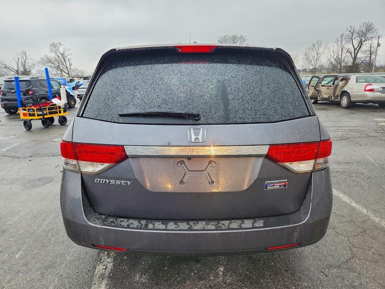 2016 HONDA ODYSSEY SE photo 6