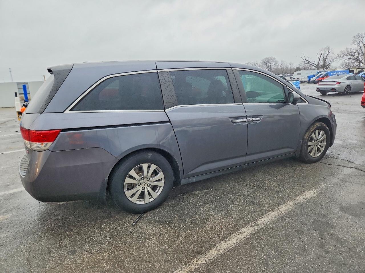 2016 HONDA ODYSSEY SE photo 3