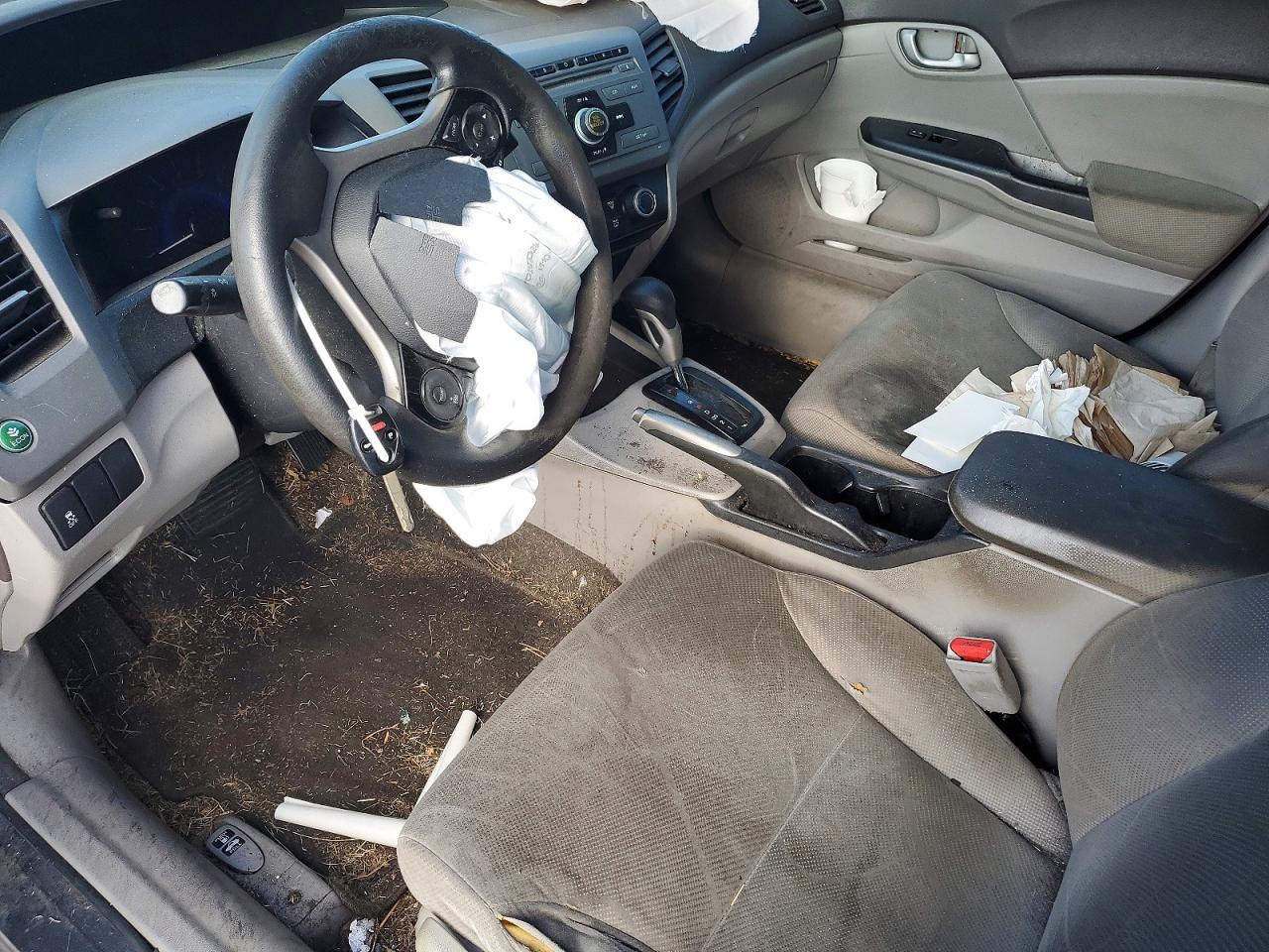 2012 HONDA CIVIC LX photo 8