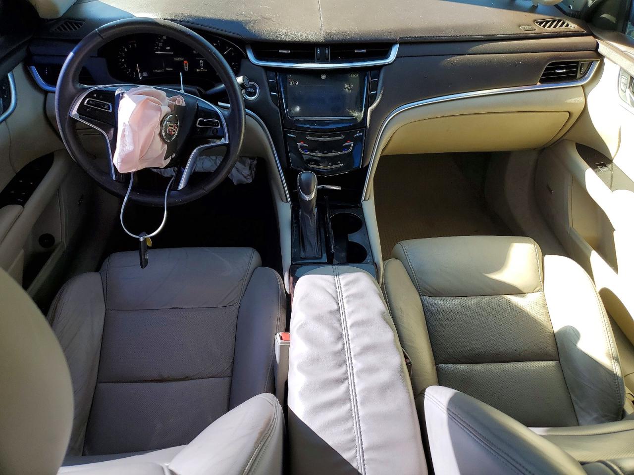 2014 CADILLAC XTS photo 15