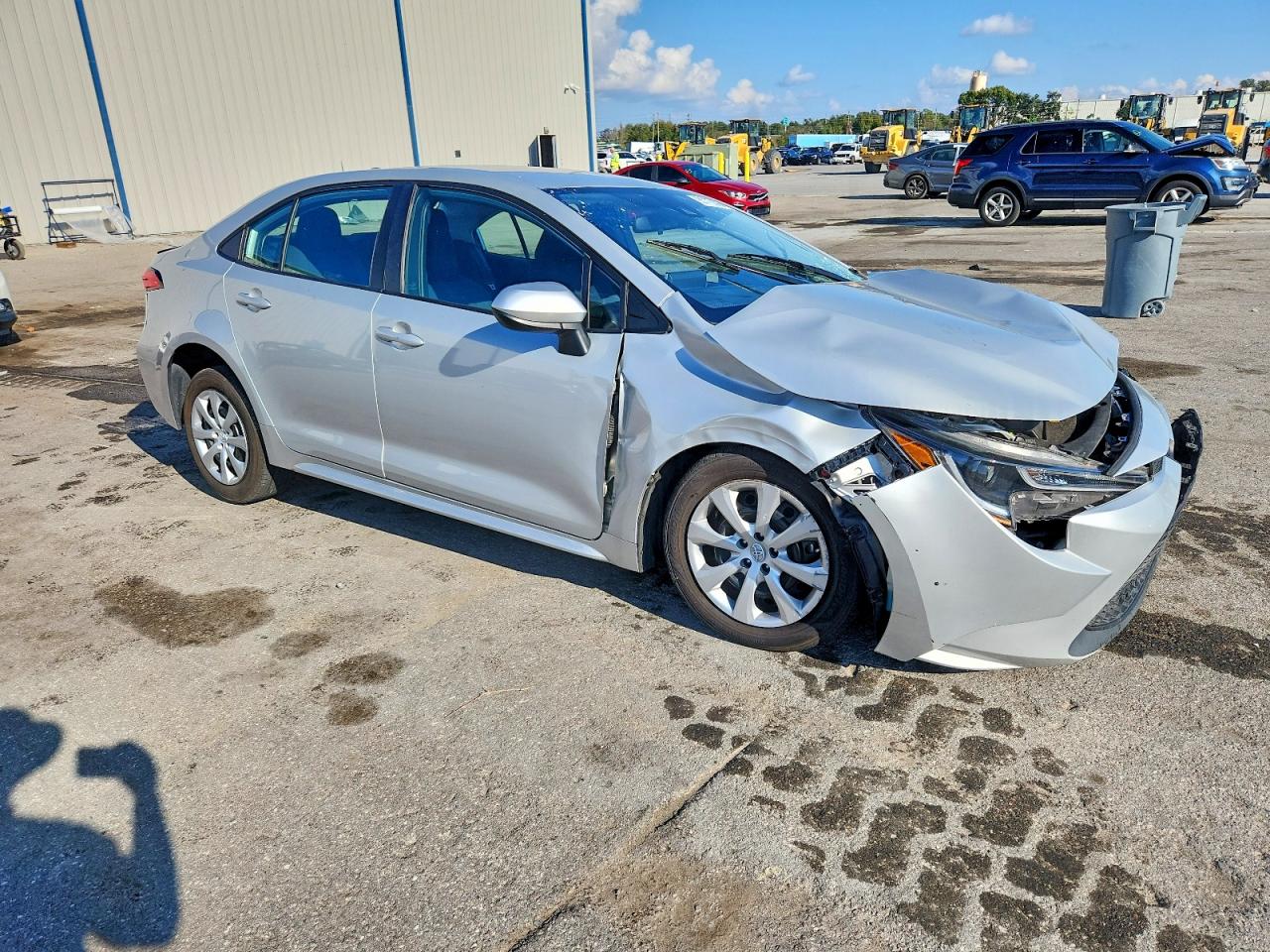 2021 TOYOTA COROLLA LE photo 4