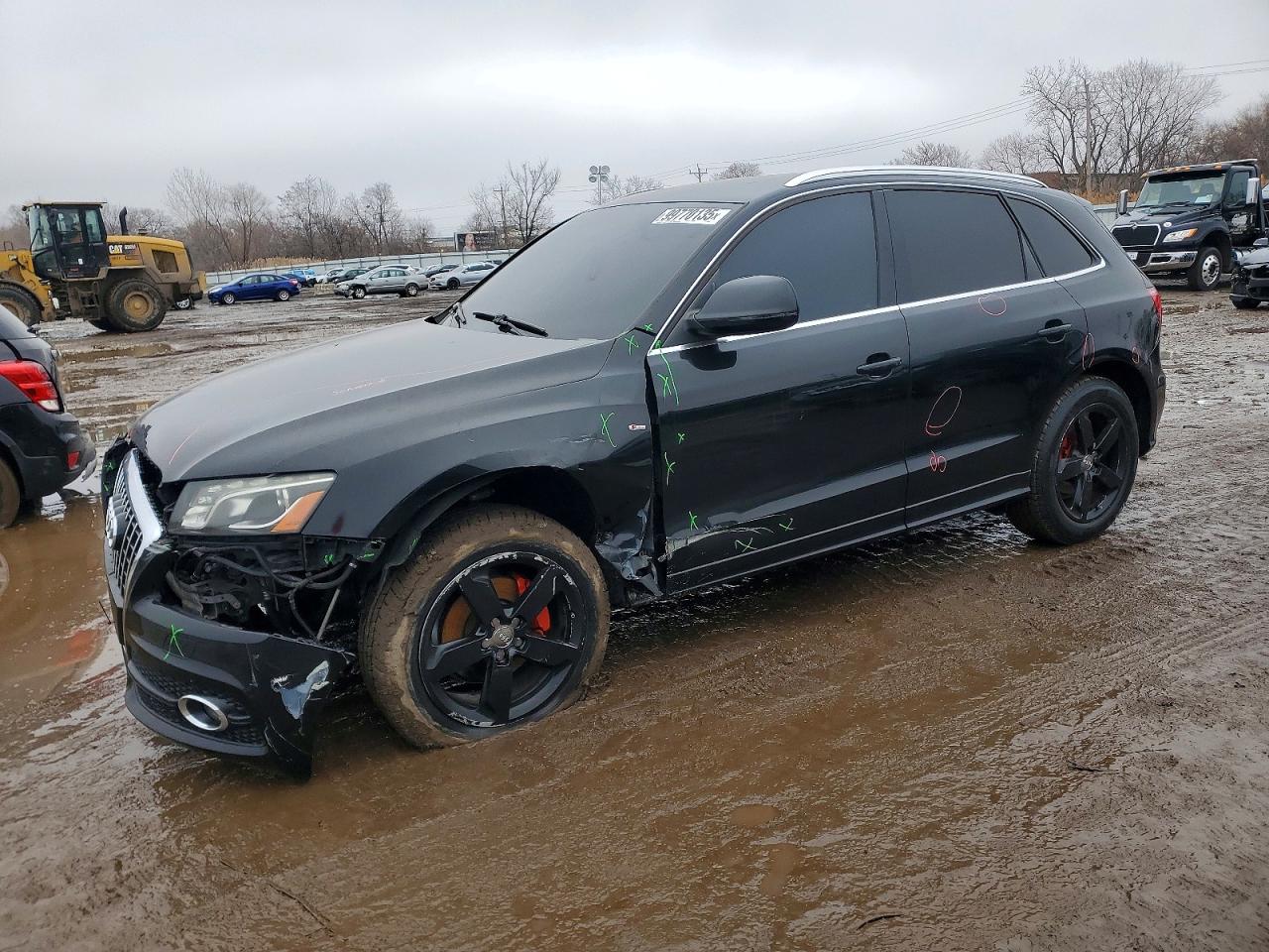 2011 AUDI Q5