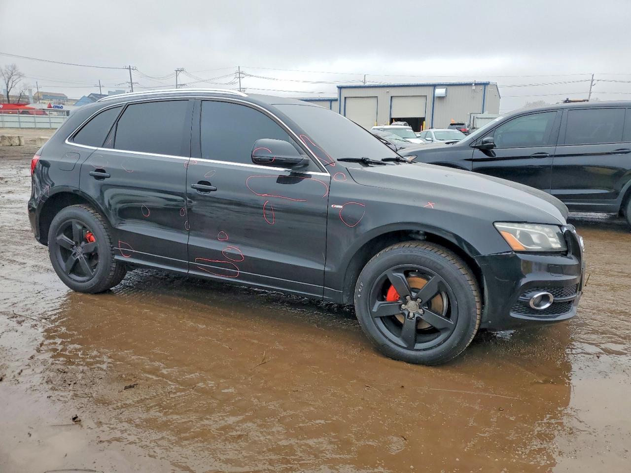 2011 AUDI Q5 PREMIUM PLUS photo 4